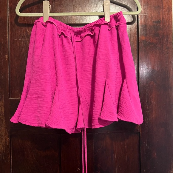 Dresses & Skirts - Nellie Mae Hot Pink Swing Skort size XL